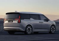Volvo EM90