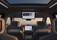 Volvo EM90