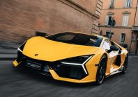 Lamborghini Revuelto